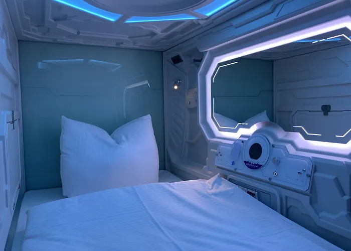 Space Night Capsule Hostel Berlijn